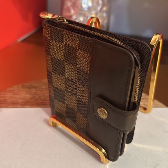 Louis Vuitton Damier Bifold wallet - Picture 3 of 16